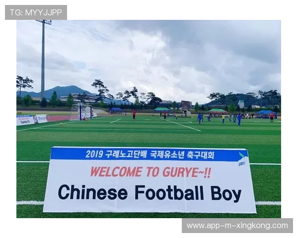 足球小将半场奔袭摧毁对手——见证青春的追光之旅 足球小将半场奔袭摧毁对手——见证青春的追光之旅