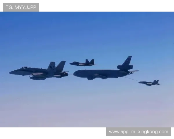 山东泰山连环推进迫使对方防线坍陷 山东泰山连环推进迫使对方防线坍陷