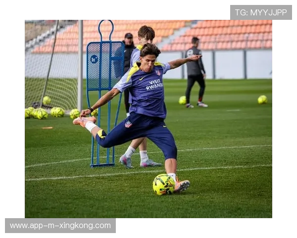 马竞夏窗策略揭秘：边路突破升级，迎战逼抢战术新挑战