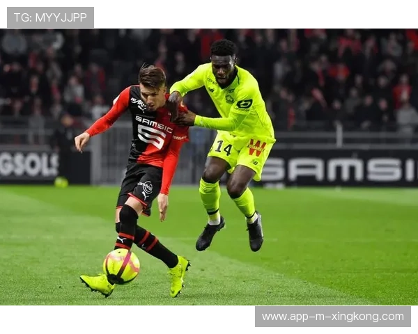 巴黎圣日耳曼三点进攻发威,闪电攻陷雷恩