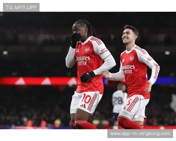 英超阿森纳中场控制比赛,锋线频繁得手：从战术到训练的全景解码